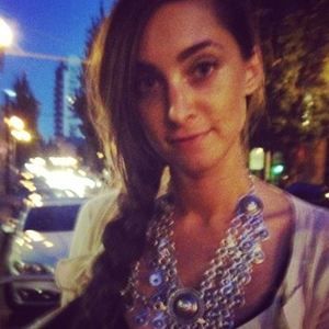 Meet your Posher, Rebecca
